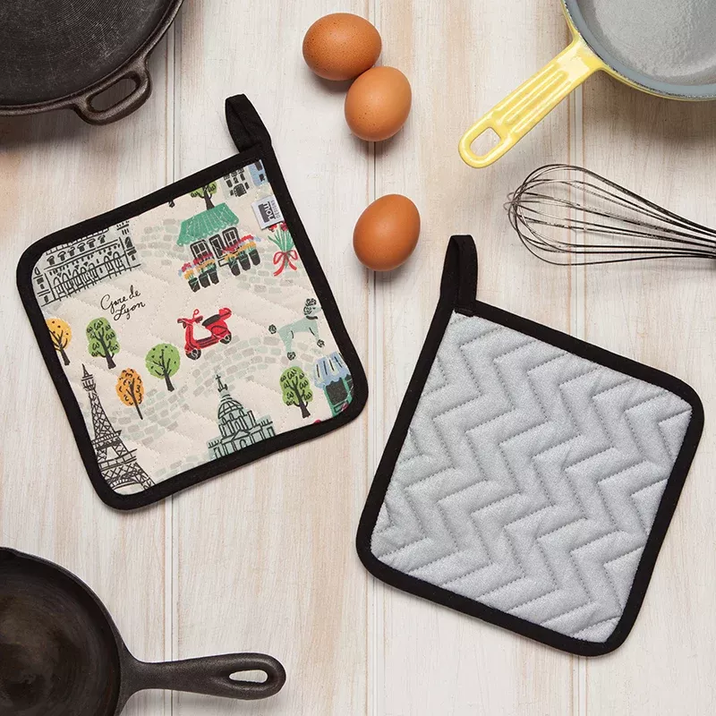Now Designs Meet Me In Paris Potholder
